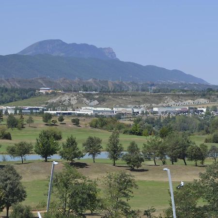 Apartamento Las Margas Golf Pirineo Aragones Sabinanigo Luaran gambar