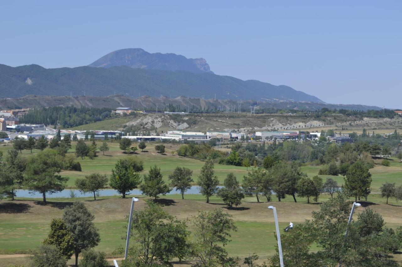 Apartamento Las Margas Golf Pirineo Aragones Sabinanigo Luaran gambar