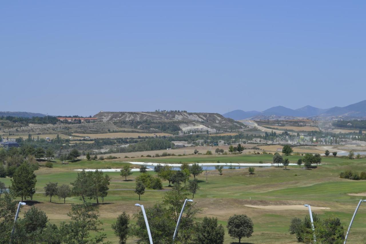 Apartamento Las Margas Golf Pirineo Aragones Sabinanigo Luaran gambar